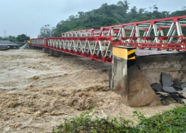 72 Nyawa Melayang, Banjir & Longsor Seret Aceh, Sumut, dan Sumbar dalam Musibah Hebat