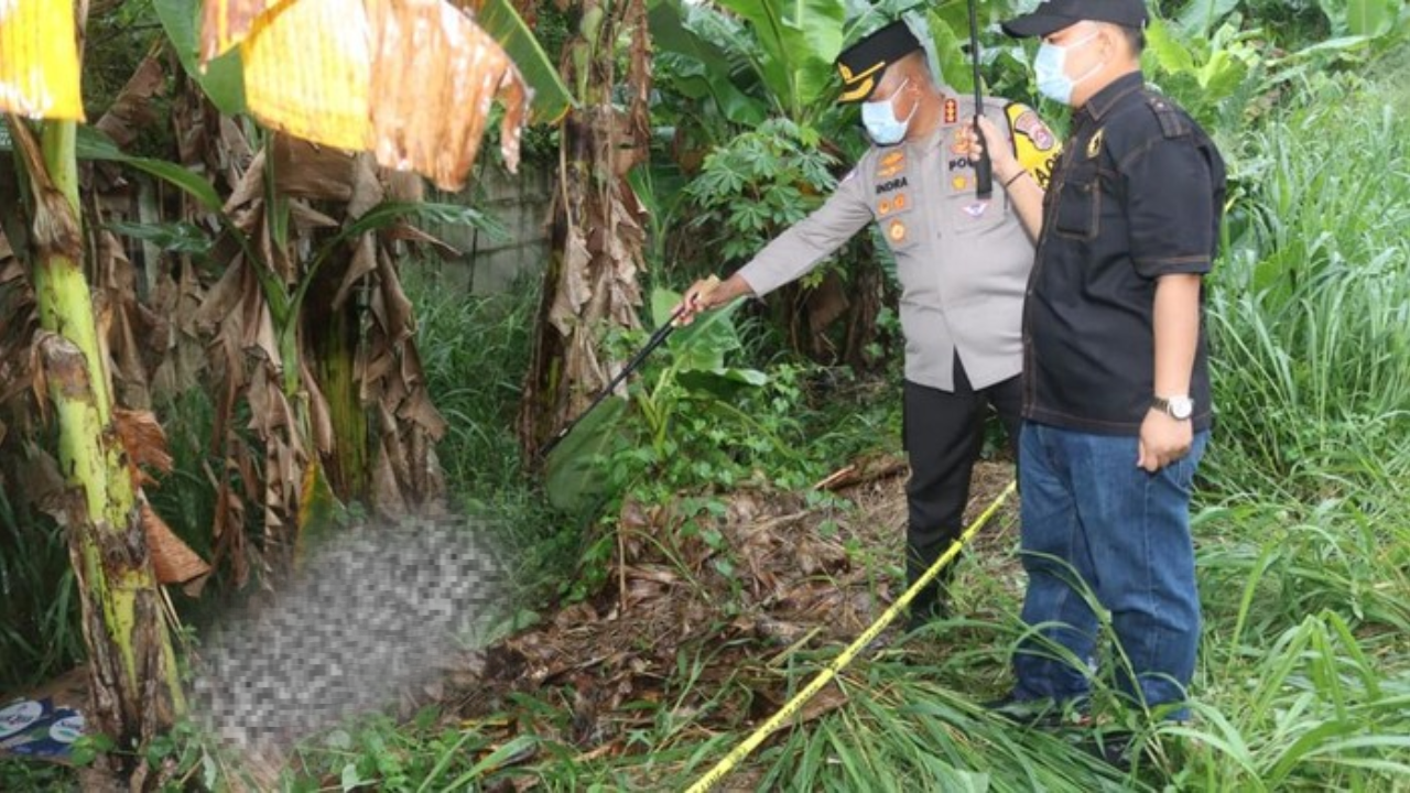Geger! Mayat dalam Karung Ditemukan Membusuk di Tangerang, Warga Sempat Mengira Bangkai Ikan