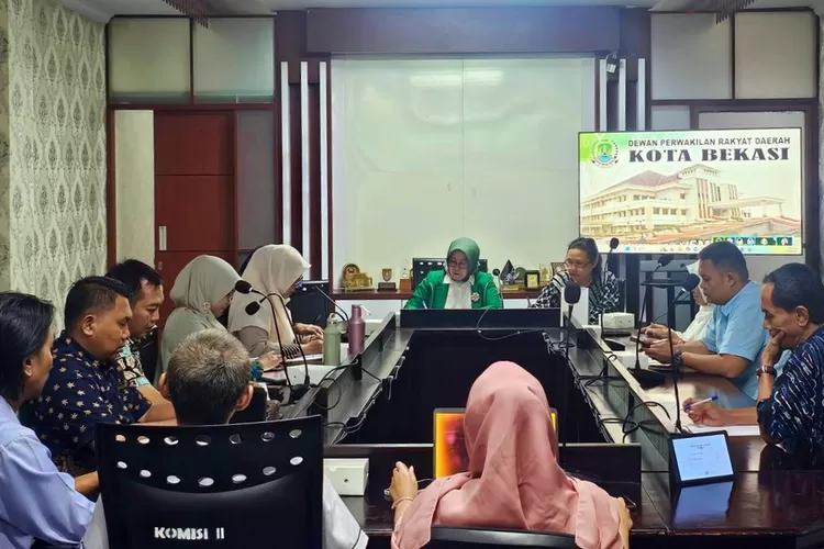 DPRD Kota Bekasi Panggil DLH untuk Menangani Isu Sampah yang Masih Menggunung