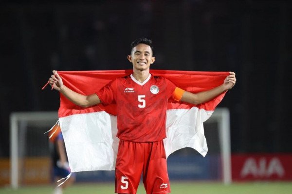 Gol dari Tengah Lapangan! Rizky Ridho Masuk Nominasi FIFA Puskás Award 2025, Bersaing dengan Lamine Yamal & Declan Rice