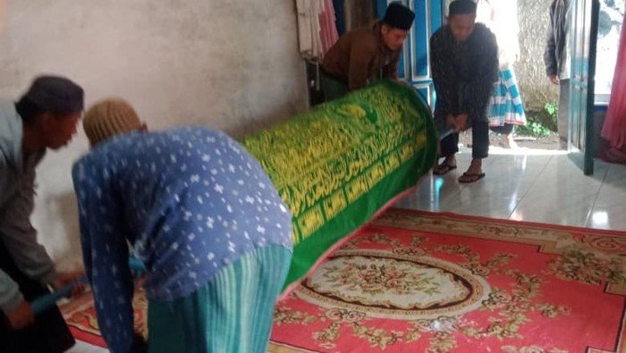 Innalillahi… Nenek Asyah, Korban Fitnah Penculikan dan Main Hakim Sendiri di Cianjur Meninggal Dunia