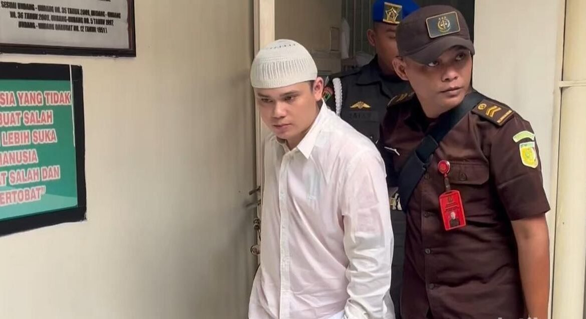 alvi-maulana-24-1767705087287_169