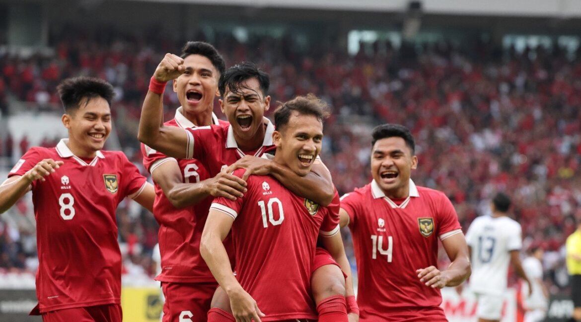 timnas-indonesia-hadapi-tantangan-main-di-lapangan-sintetis-lawan-filipina-01012023-194259