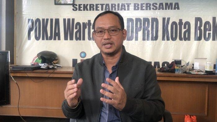 Ketua-DPRD-Kota-Bekasi-Sardi-Efendi-pada-Senin-25112024