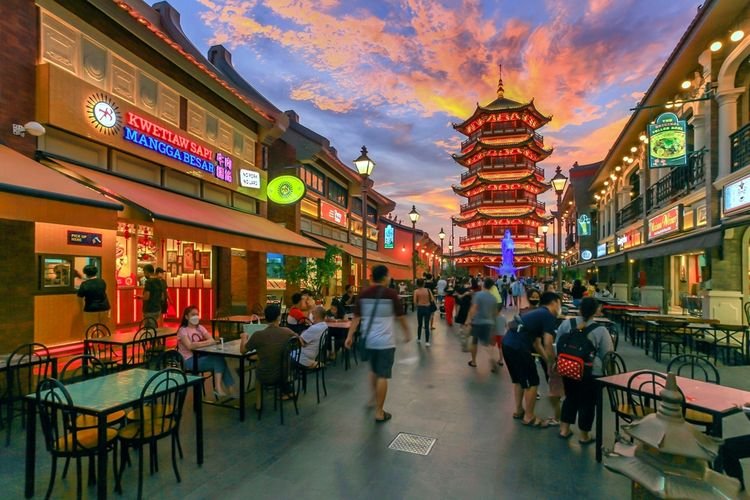 Turis Malaysia Serbu PIK: Liburan Sekaligus Bisnis Jastip Produk Lokal RI