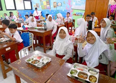 Ribuan Dapur Program MBG Disetop Sementara, Ini Alasan Pemerintah Mengambil Langkah Darurat