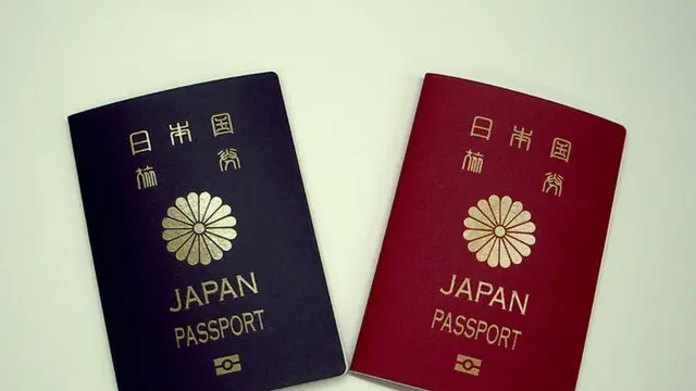 043220400_1475645337-japan-passport