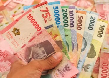 Rupiah Perkasa di Awal Perdagangan, Dolar AS Tembus Level Rp16.900-an
