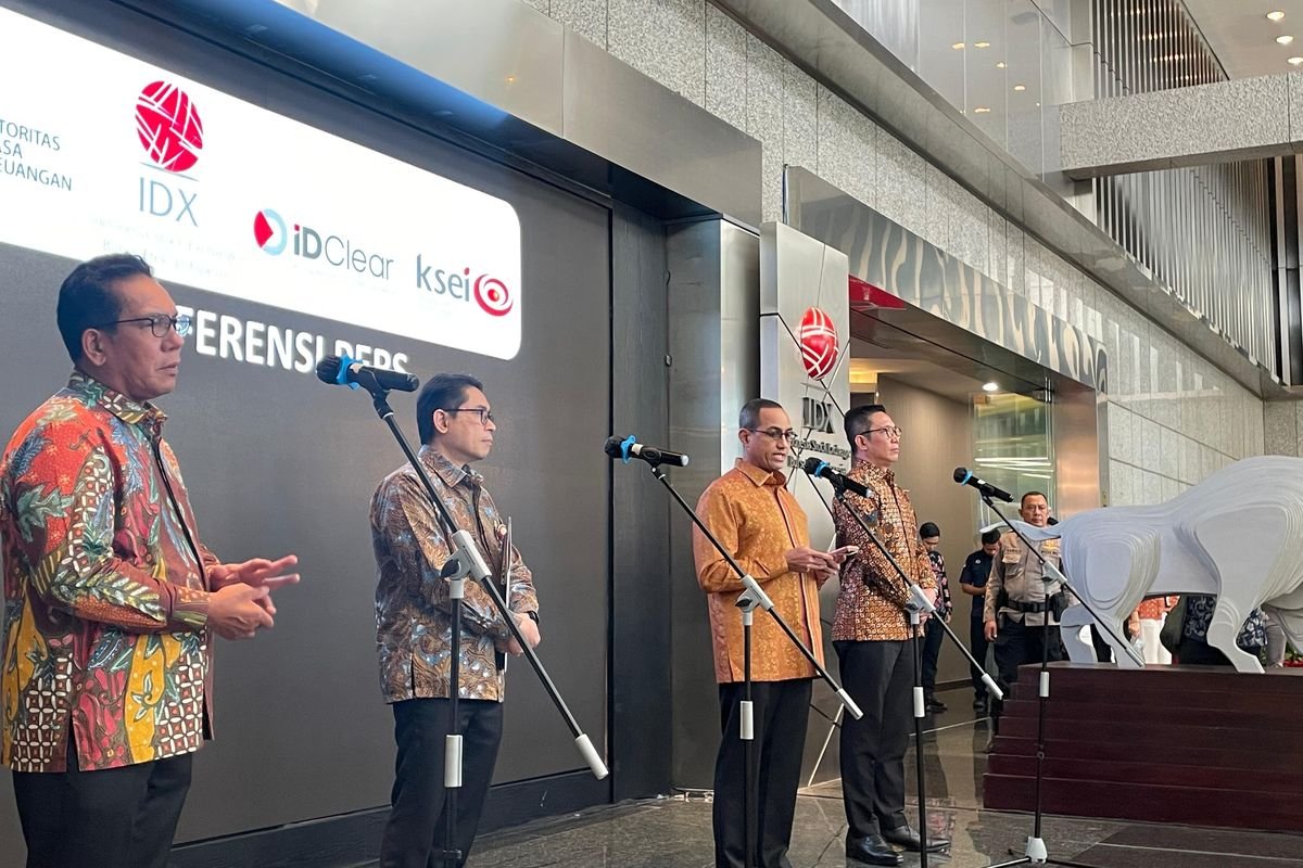 Bandar Saham Ketar-ketir! Sistem Baru OJK Bidik Manipulasi Pasar, Denda Capai Rp96,33 Miliar