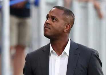 Kluivert Sumringah Kembali ke Indonesia, Ungkap Antusiasme Besar untuk Sepak Bola Tanah Air