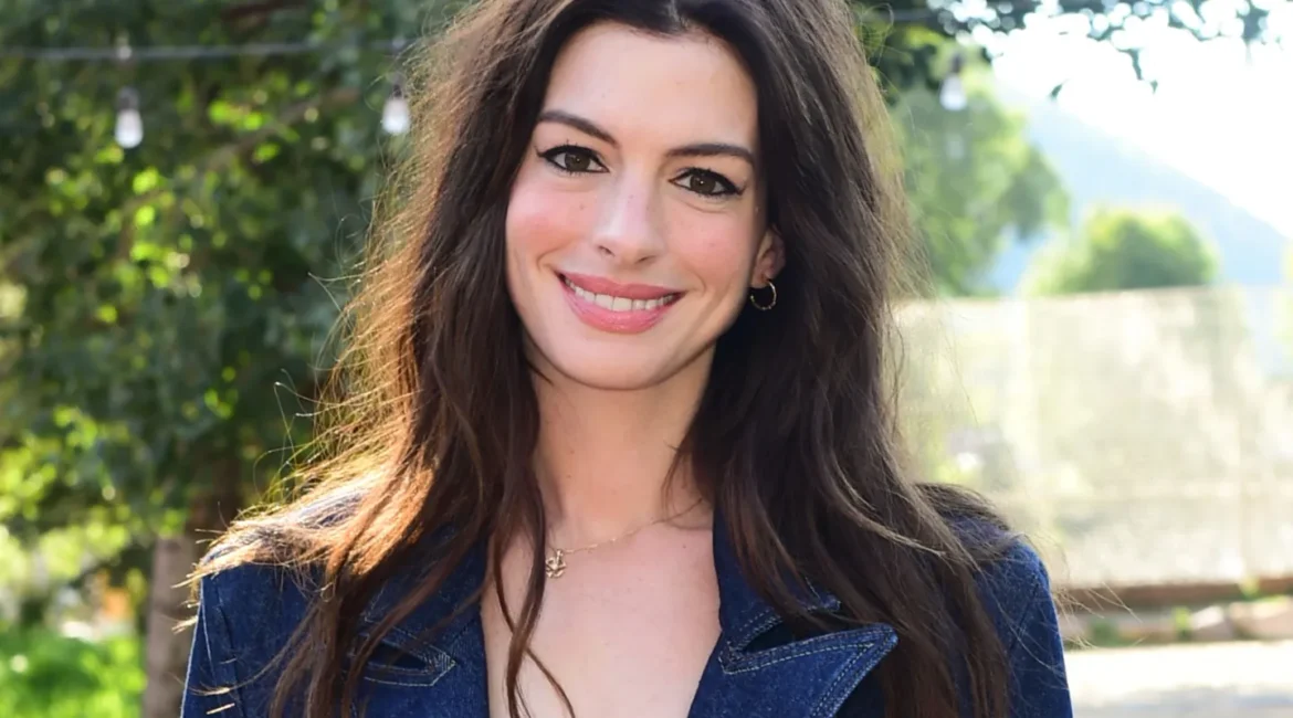 anne-hathaway-7