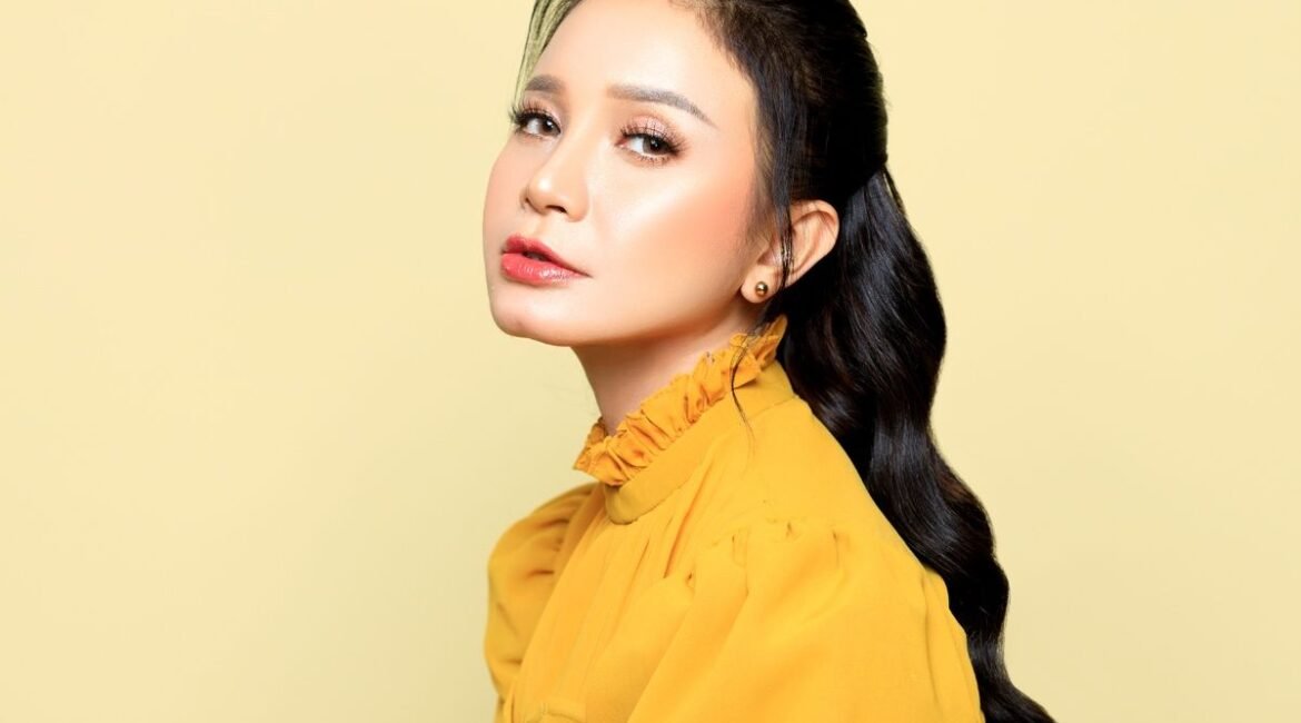 collage-2023-02-02T072325.349