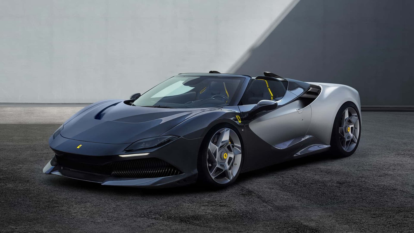 Kaget Bukan Main! Guru Honorer di Kuningan Terseret Kasus Ferrari Gara-Gara Identitas Dicatut