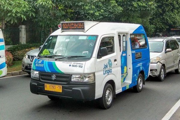 ilustrasi-cara-naik-angkot-jak-lingko-75f4dad714e7f52d88b94354549b80a8_600x400
