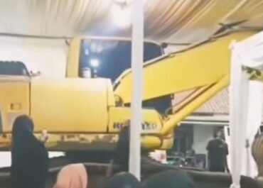 Ekskavator Melintas di Tenda Hajatan Sleman Viral, Ini Kronologi dan Penjelasan Warga