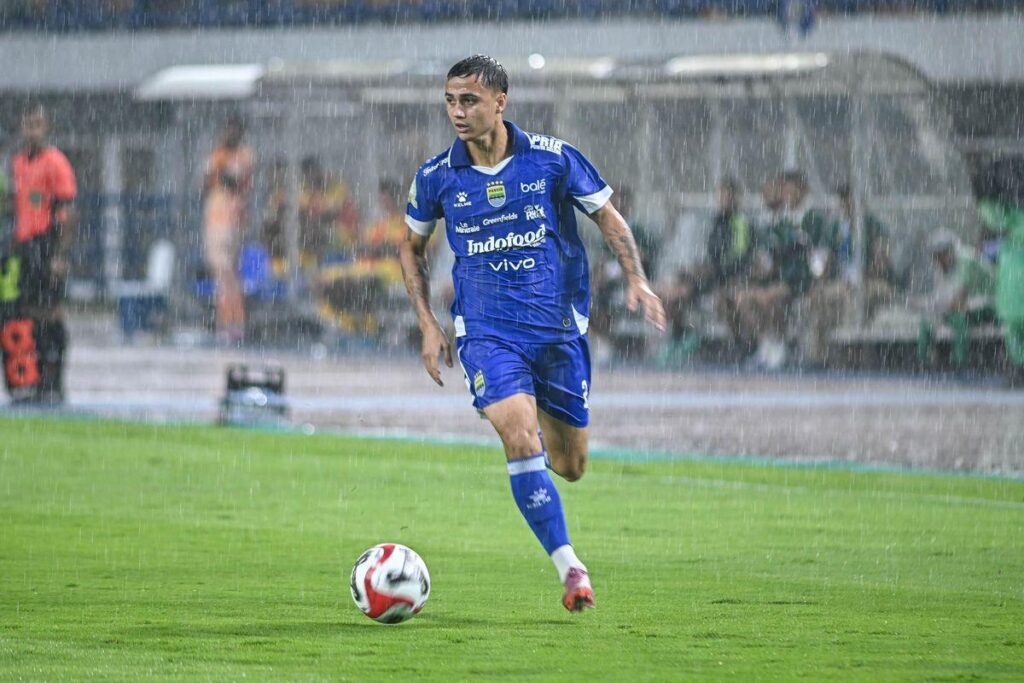 Tijjani Reijnders Ikut Pantau Persib, Dukung Eliano Raih Gelar Bersama Maung Bandung