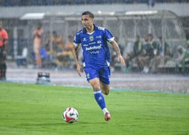 Tijjani Reijnders Ikut Pantau Persib, Dukung Eliano Raih Gelar Bersama Maung Bandung