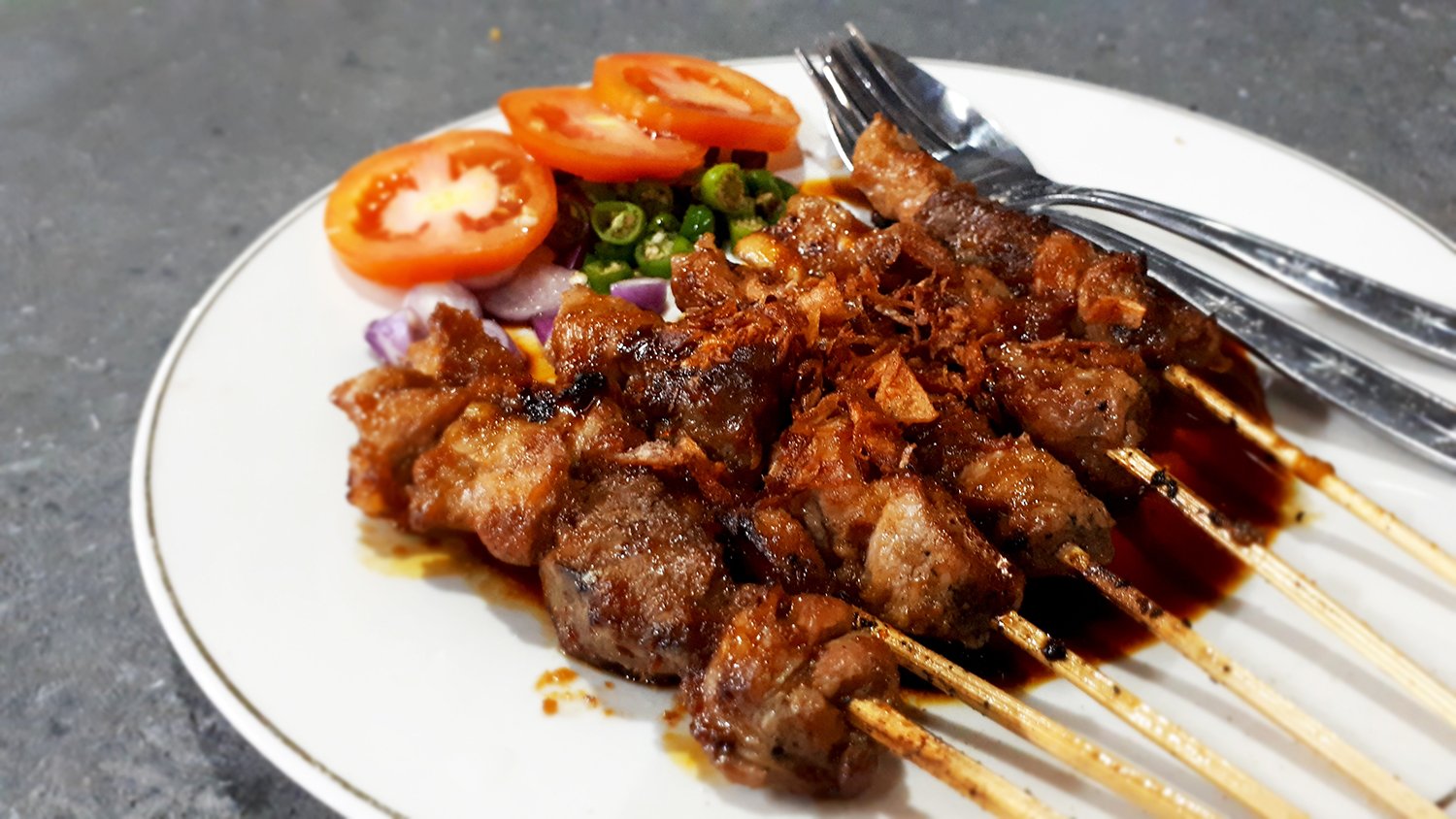 Takut GERD Kambuh usai Makan Daging Kurban? Dokter Ungkap Cara Aman Menyantapnya
