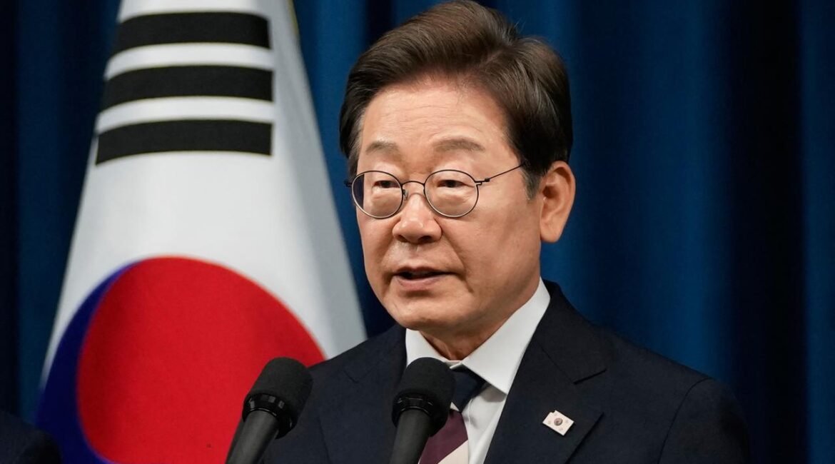 lee-jae-myung-sworn-in-as-south-koreas-president-after-snap-election-victory-3202366