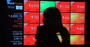 Pasar Keuangan RI Berguncang: IHSG Ambruk, Rupiah Terseret Tekanan Global