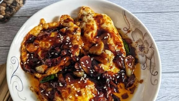 Telur Ceplok Mentega Jadi Andalan Lauk Praktis, Ini Cara Membuatnya di Rumah