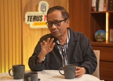 Langkah Konkret Reformasi Hukum! Mahfud MD: Cukup Ubah Satu Pasal Agar Prajurit TNI Diadili di Peradilan Umum