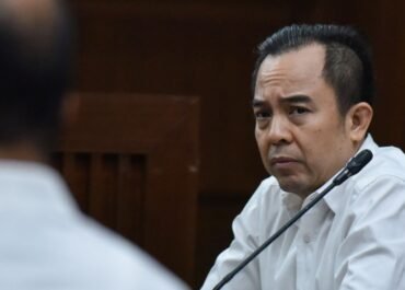 Menguak Sisi Gelap Logistik! Bos Blueray Cargo Ngaku Menyuap Pejabat Bea Cukai karena Tertekan