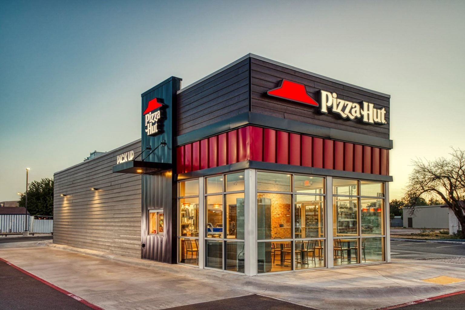 Tamatnya Era Pizza Hut? Raksasa Pizza Dunia Resmi Berpindah Tangan dalam Transaksi Rp48 Triliun