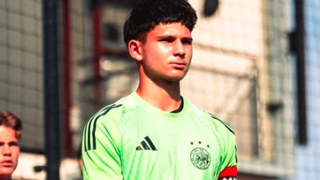 Bintang Berdarah Indonesia Bersinar di Ajax, Giovanni Van Der Wijst Siap Curi Perhatian Dunia