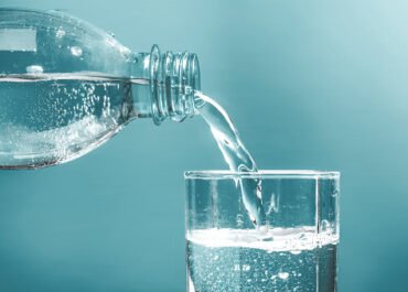 Rutin Minum Air Putih Ternyata Bisa Bantu Kendalikan Tekanan Darah, Ini Penjelasan Ahli