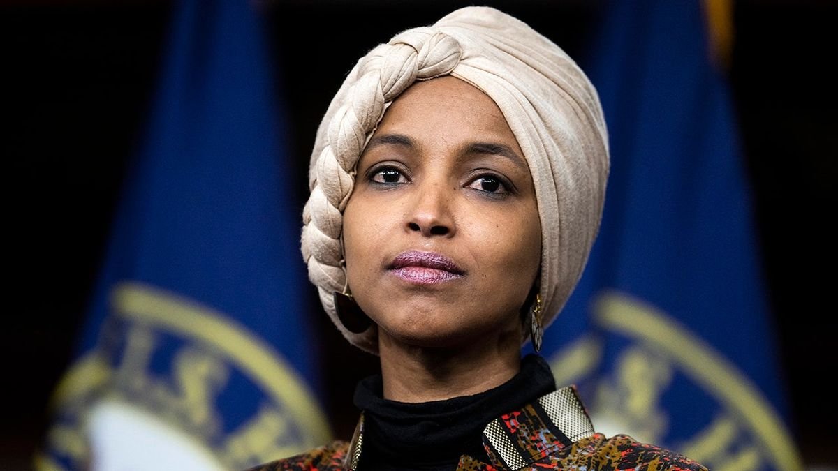 Dari Kamp Pengungsi hingga Capitol Hill, Perjalanan Ilhan Omar Menembus Politik AS