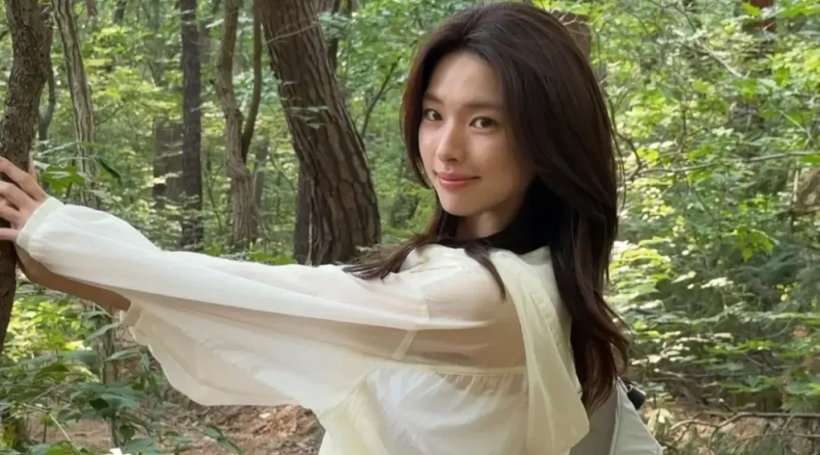 aktris-ha-young-allkpop-i01kB