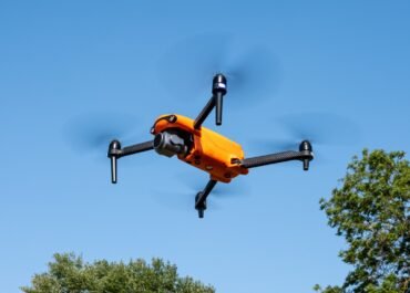 Sempat Bikin Bandara Vilnius Ditutup, “Drone” yang Dikejar Jet NATO Ternyata Kawanan Burung