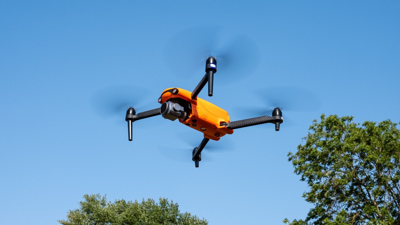Sempat Bikin Bandara Vilnius Ditutup, “Drone” yang Dikejar Jet NATO Ternyata Kawanan Burung