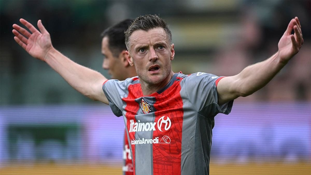 Kejutan Bursa Transfer: Legenda Premier League Jamie Vardy Resmi Gabung Burnley!