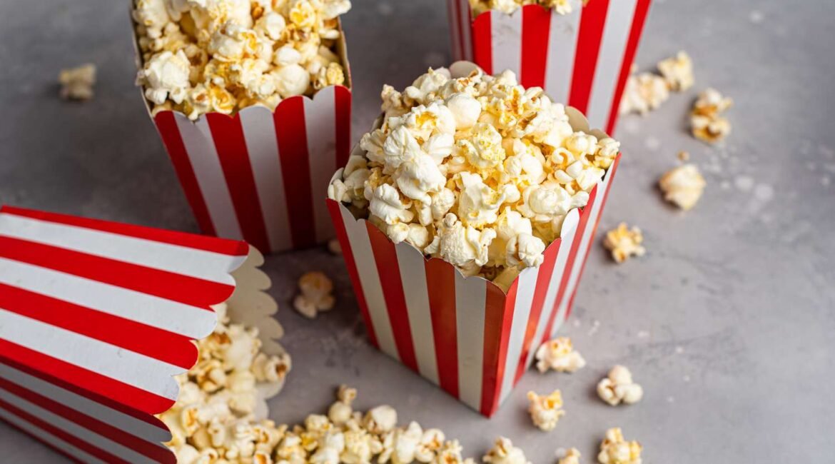 Simply-Recipes-Perfect-Popcorn-LEAD-41-4a75a18443ae45aa96053f30a3ed0a6b
