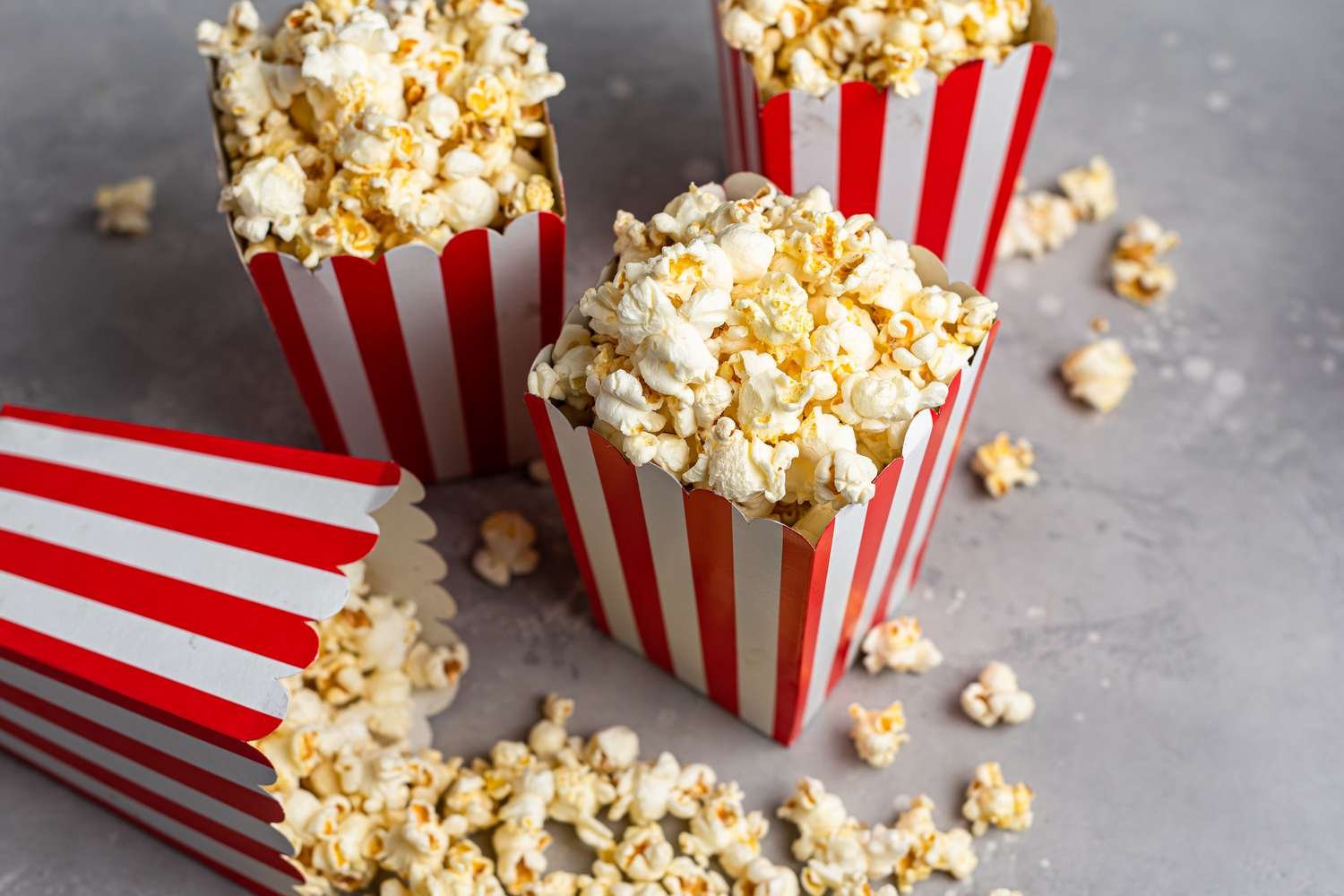 Dulu Diusir dari Bioskop, Popcorn Kini Jadi Teman Wajib Saat Nonton