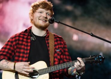 Lagu Ed Sheeran Menghilang dari Radio Irlandia, Kontroversi Macklemore Jadi Pemicu