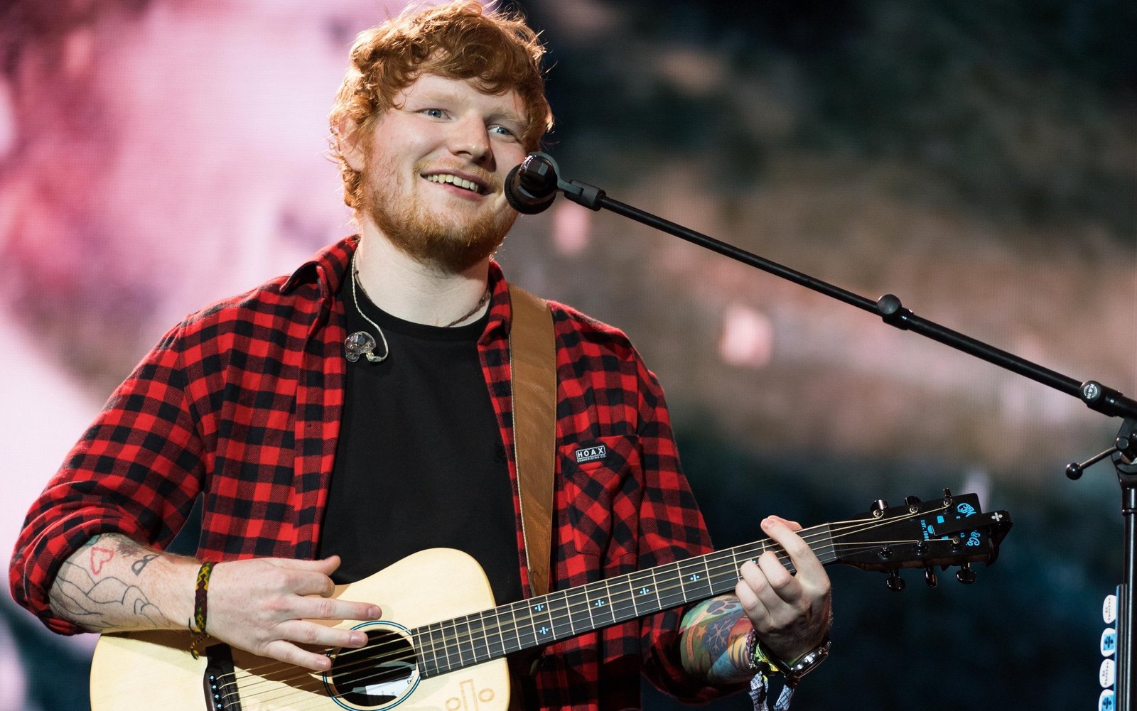 Lagu Ed Sheeran Menghilang dari Radio Irlandia, Kontroversi Macklemore Jadi Pemicu