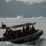 Jejak 8 Orang yang Hilang di Selat Sunda Belum Terungkap, SAR Sisir hingga Enggano