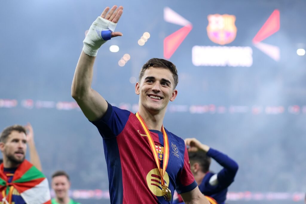Gavi Buka Suara soal Masa Sulit di Barcelona: Cedera Lutut Tak Menghentikan Langkahnya
